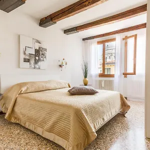  Apartment Accademia Charm By Wonderful Italy Italy